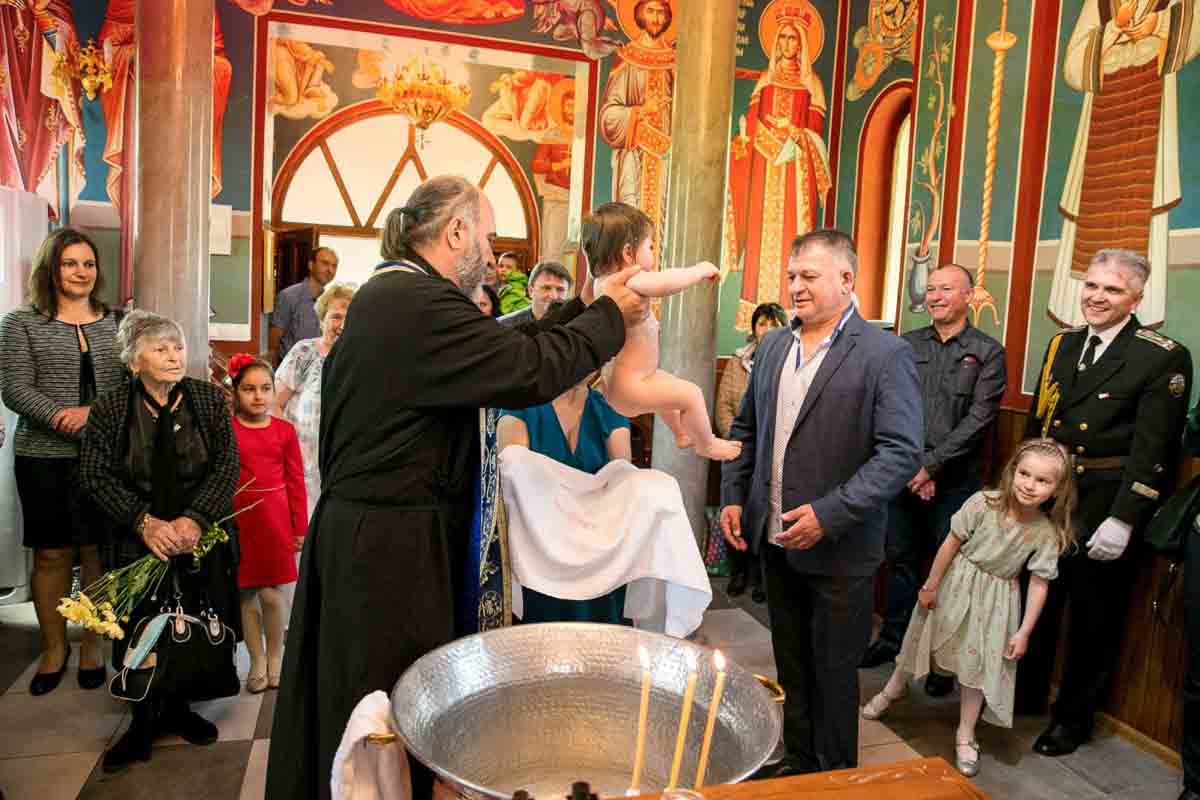 Фотозаснемане на кръщение