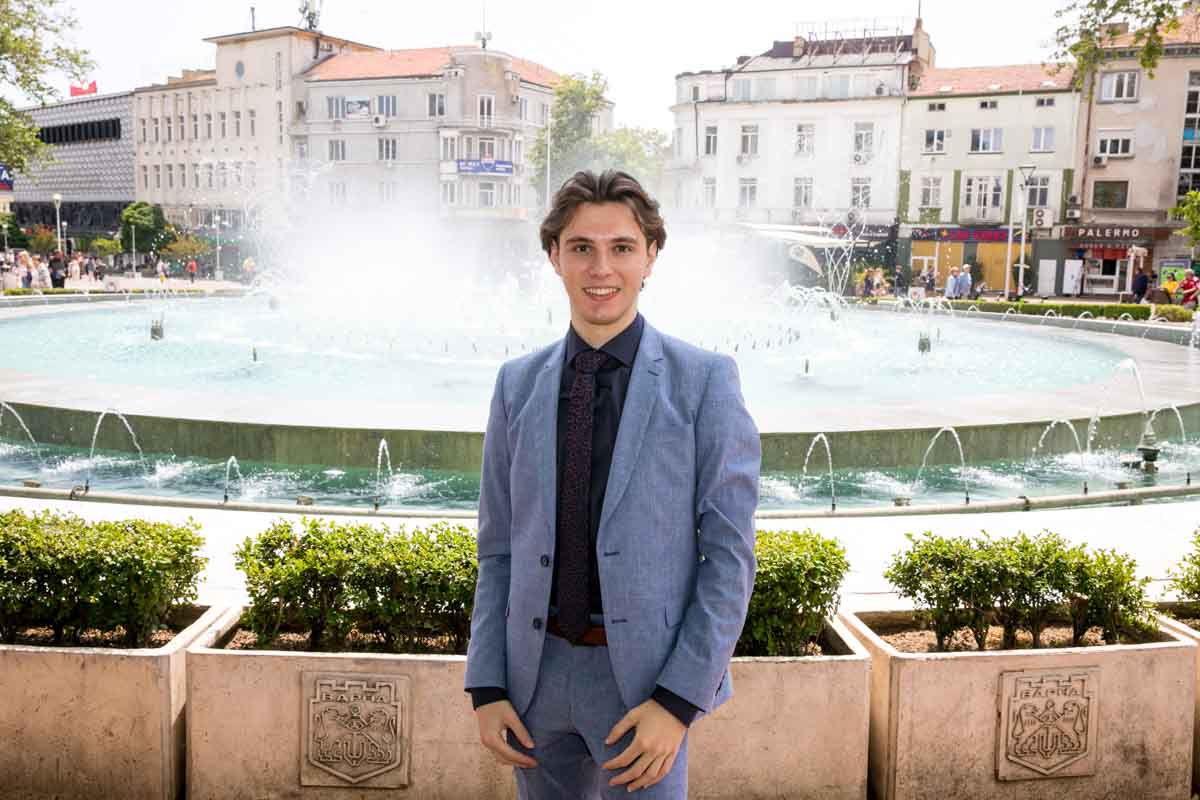 Индивидуално фотозаснемане за абитуриенти