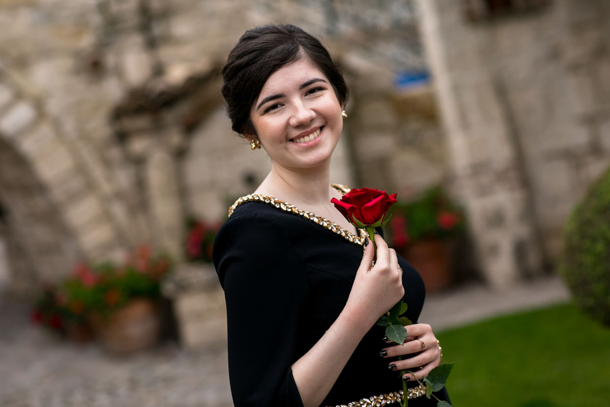 Индивидуално фотозаснемане за абитуриенти