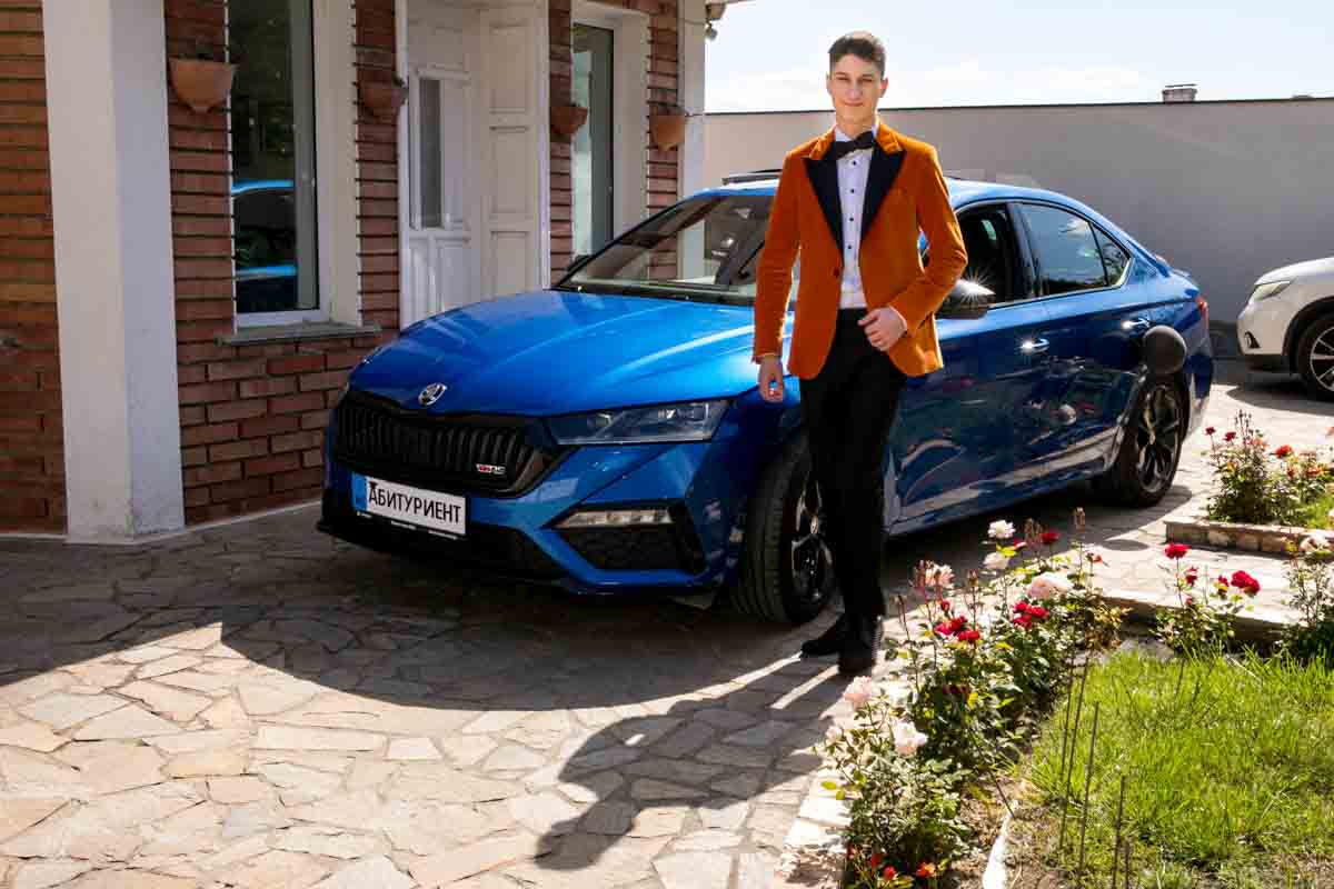 Индивидуално фотозаснемане за абитуриенти